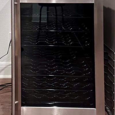 Sale Photo Thumbnail #160: wine cooler
