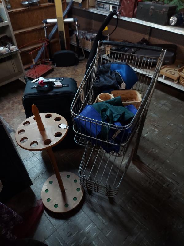 Sale Photo Thumbnail #102
