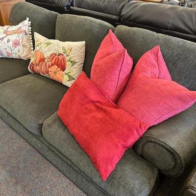 Sale Photo Thumbnail #33