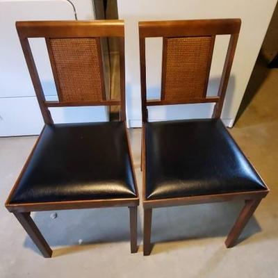 (2) Vintage Wooden Folding Chairs 
