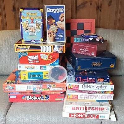 Large Collection of Games and Puzzles