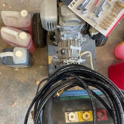 Honda Engine 2200 PSI Pressure Washer 