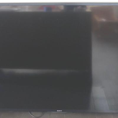 70” Sony Tv W/ Remote & Mounts & Sony DVD Player 