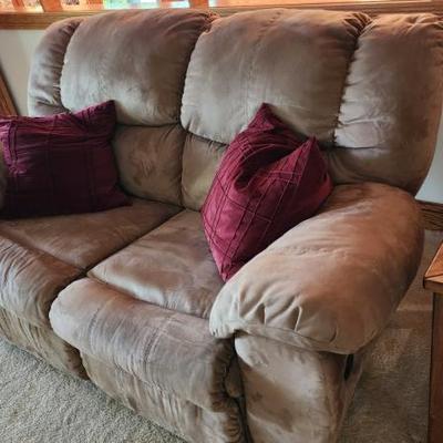 Sale Photo Thumbnail #117