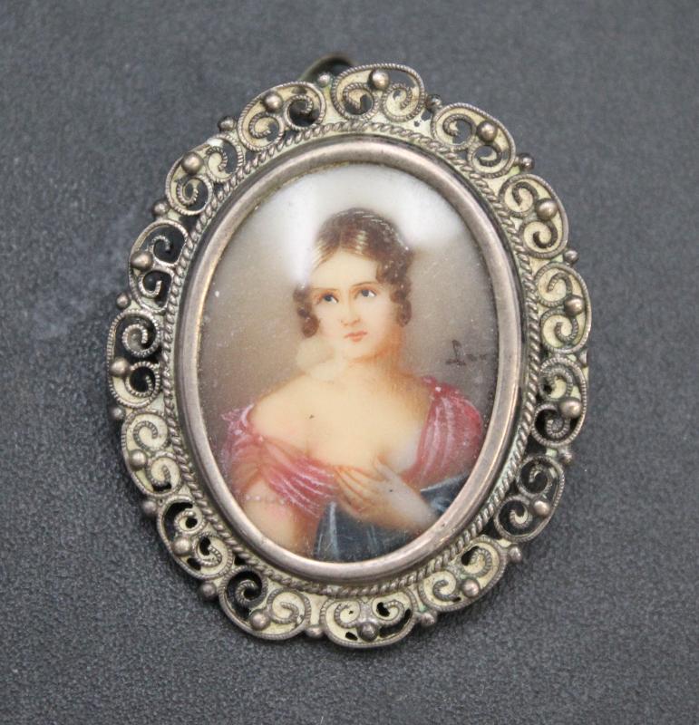 Sale Photo Thumbnail #16
