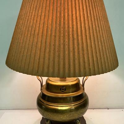 Vintage Chinese Incense Burner Table Lamp
