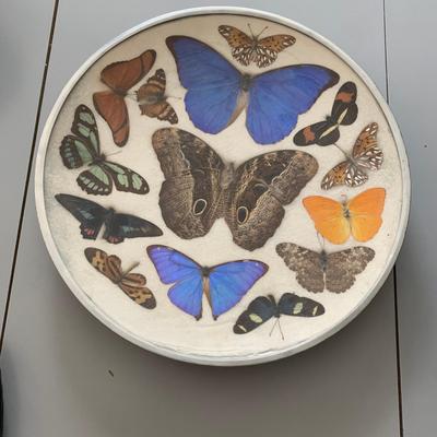 Round metal plate w ( real) Butterflys