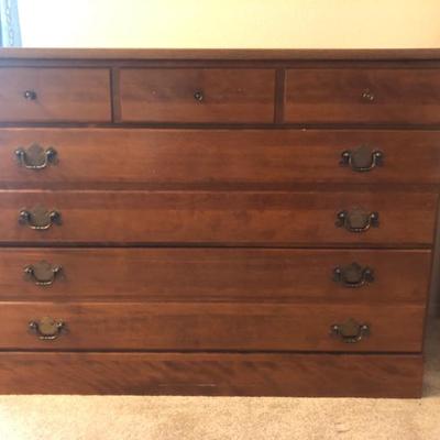 Ethan Allen Dresser – Traditional Wood Storage Cabinet