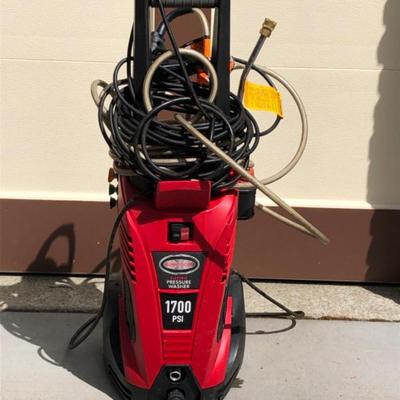 Simpson Electric Pressure Washer – 1700 PSI