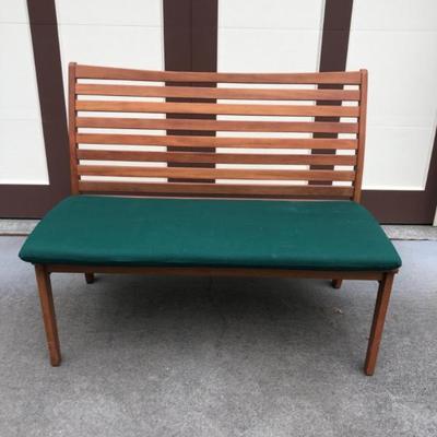Outdoor Garden/Patio Wood Sitting Bench