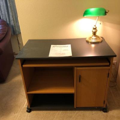O’Sullivan Computer Cart/Desk and Banker's Lamp – Rolling Workspace