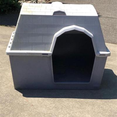 Dogloo Cape Cod Large Doghouse – Weather-Resistant Outdoor Shelter