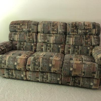 La-Z-Boy Sofa with Dual Built-In Recliners – Plush Three-Seat Comfort
