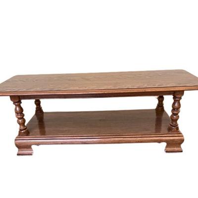 Ethan Allen Colonial Maple Coffee Table – Turned Legs & Lower Shelf