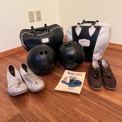 His and Hers Vintage Bowling Balls with 50s Style Carry Bags