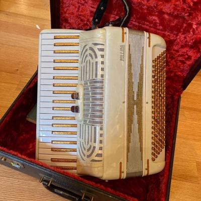 Pollina Accordion – Stunning Gold/White Keys & Collector's Instrument