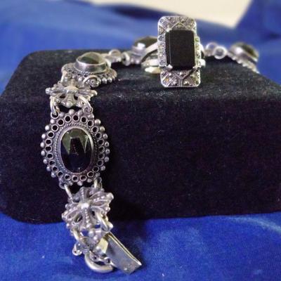 Sale Photo Thumbnail #33
