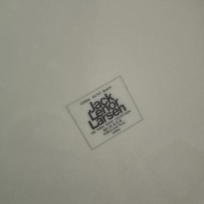 Sale Photo Thumbnail #274
