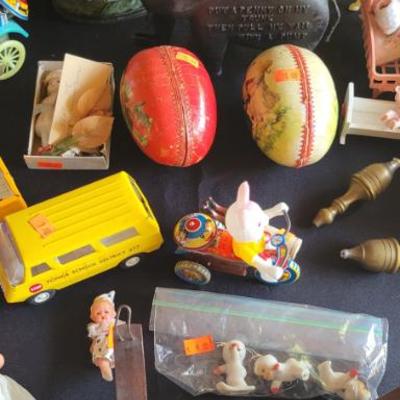 Sale Photo Thumbnail #178: Vintage Toys