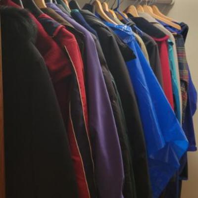 Sale Photo Thumbnail #50: Coats