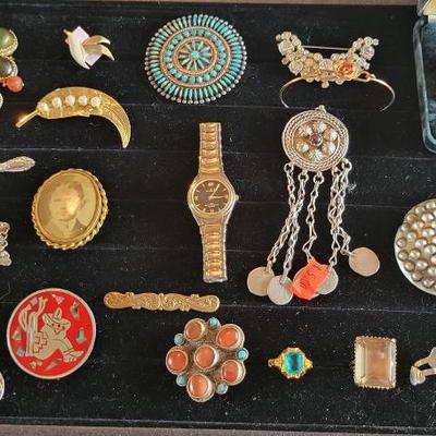 Sale Photo Thumbnail #172: Jewelry