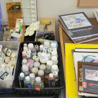 Sale Photo Thumbnail #114: Art Supplies