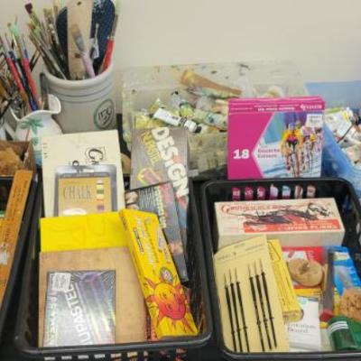 Sale Photo Thumbnail #113: Art Supplies