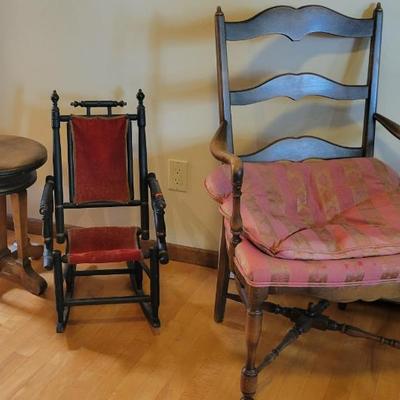 Sale Photo Thumbnail #83: Nice Chairs