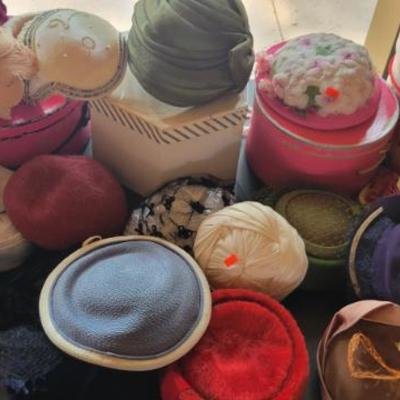 Sale Photo Thumbnail #164: Vintage Hats