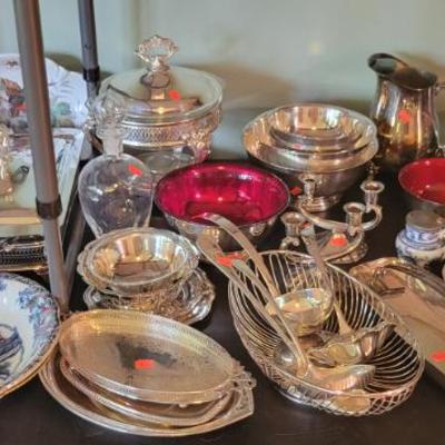 Sale Photo Thumbnail #70: Silver Serving