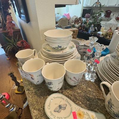 Sale Photo Thumbnail #151