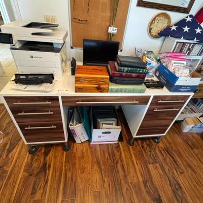 Sale Photo Thumbnail #253