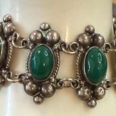 Vintage Mexico 7 Inch Panel Bracelet With Green Cabochons - 43.6 Grams