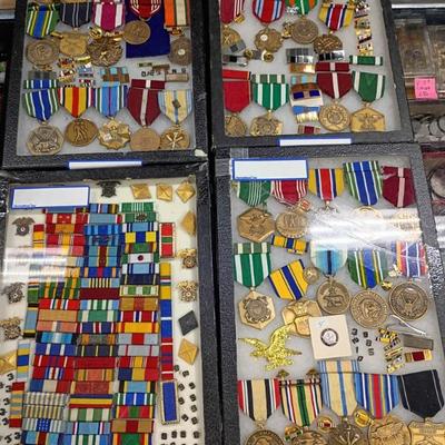 Militaria