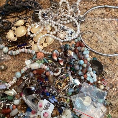 Sale Photo Thumbnail #780