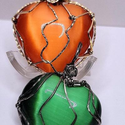 Green And Orange Cat Eye Pendants 