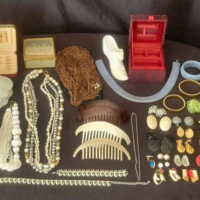Vintage Jewelry Boxes With Assorted Necklaces And Earrings