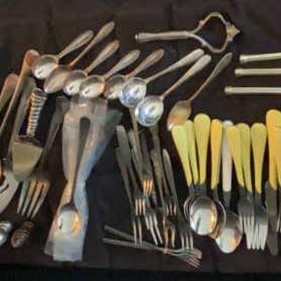 Large Assortment of Flatware Including Oneida, Fiesta & Old Company Plate