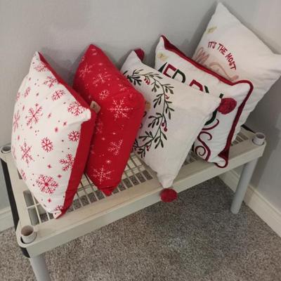 Sale Photo Thumbnail #106: Xmas pillows