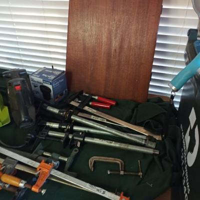 Sale Photo Thumbnail #118: Pole clamps