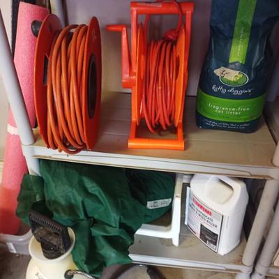 Sale Photo Thumbnail #127: Extension cords