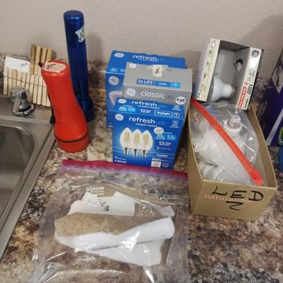Sale Photo Thumbnail #80: Utility room items