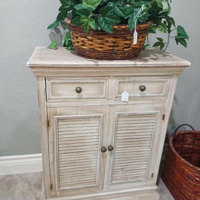 Sale Photo Thumbnail #27: Decor cabinet 