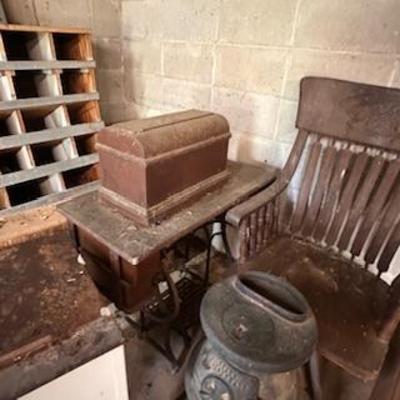Estate sale photo