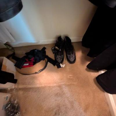 Sale Photo Thumbnail #135