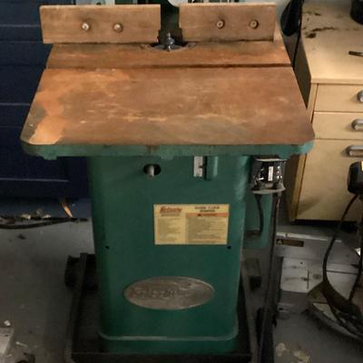 Grizzly G1035 1 1/2 Hp Shaper