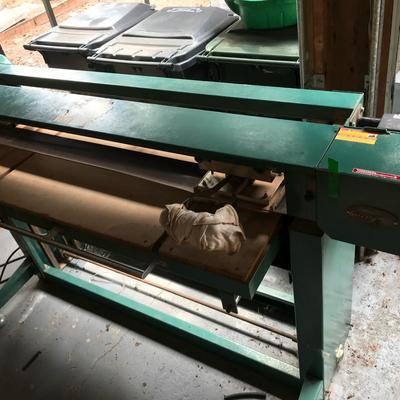 Grizzly Stroke Sander 