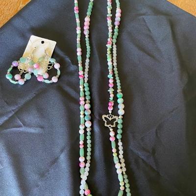 HKM011 - 34” Jade/Tourmaline Butterfly Necklace With Earrings 