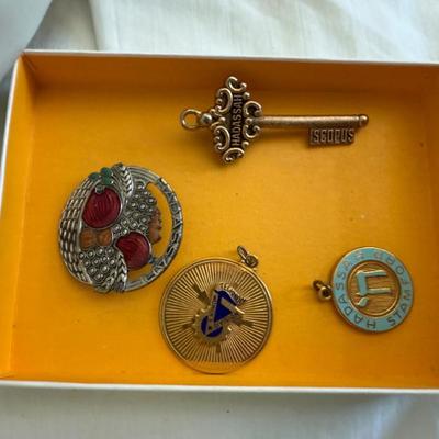 Judaica related jewelry Hadassah etc