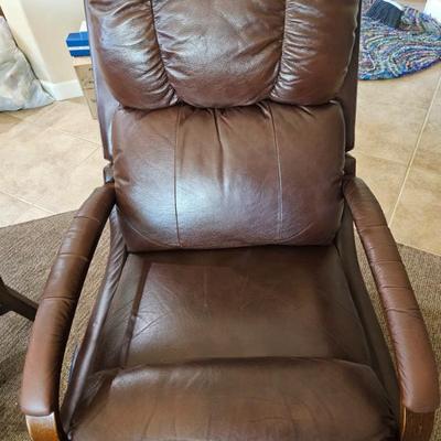 Leather Manuel Recliner 